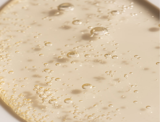 What’s the Difference Between Soothing Serums and Resurfacing Serums?